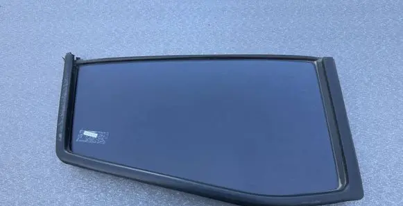 Nissan Terrano Rear glass trim 8227283G00 8226283G00