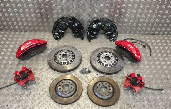 Audi RSQ3 Front Brake Caliper Pad/Carrier 