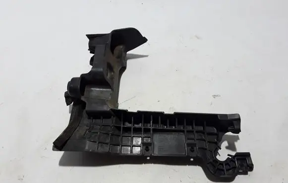 Battery bracket
