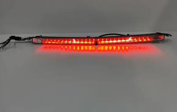 BMW 5 E60 E61 Third/center stoplight 229821 229800