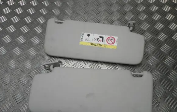 Mercedes-Benz C AMG W205 Sun visor A2058100210