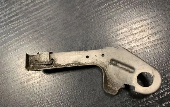 BMW 3 E90 E91 Bracket in trunk/boot 7530290