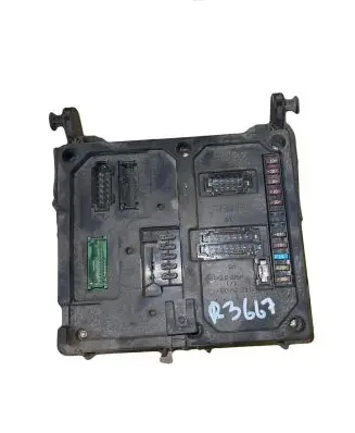 Volkswagen Sharan Fuse box set 108152001