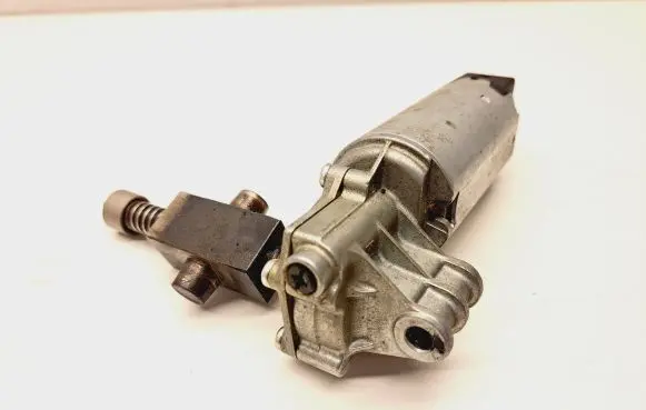 Peugeot 407 Seat adjustment motor 9448124 404689 051012A