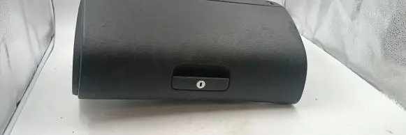 Skoda Octavia Mk1 (1U) Glove box 1u1857103 1uJ1857203