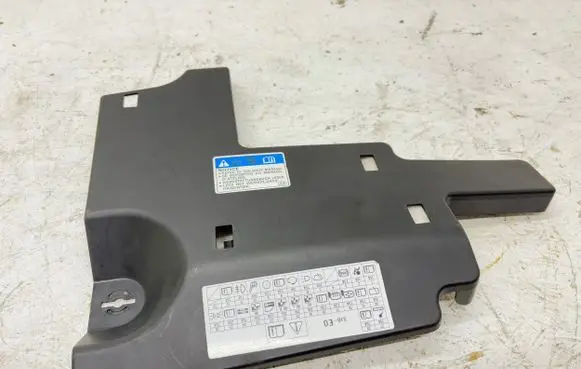Honda FR-V Dashboard lower bottom trim panel 77305SJDG020M1