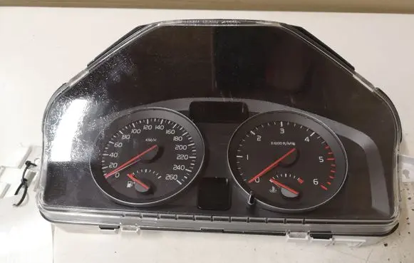 Volvo V50 Speedometer (instrument cluster) 31254776 36002433 69199420T