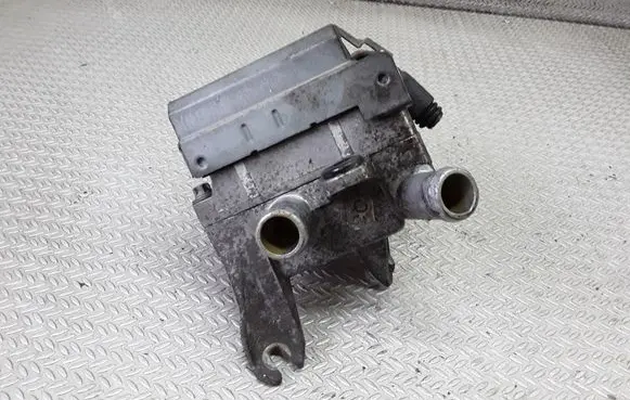 Mercedes-Benz E W210 Coolant heater A6111500804