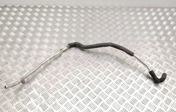 Mercedes-Benz CLS C218 AMG Engine coolant pipe/hose A2128304396