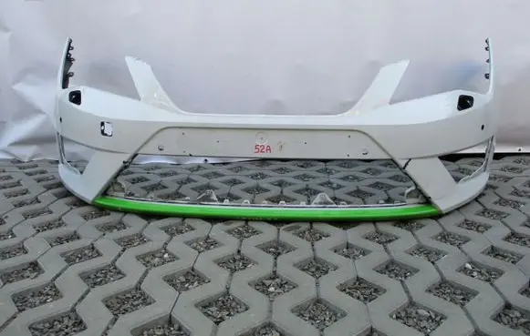 Seat Leon (5F) Front bumper
