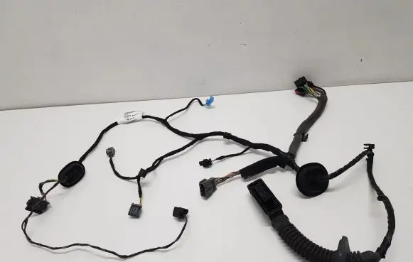 Volvo XC40 Front door wiring loom 32218815 32218815AA