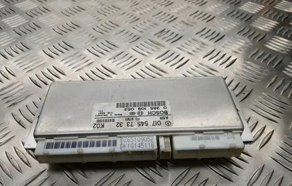 Mercedes-Benz E W210 ABS control unit/module 0175457332 K02
