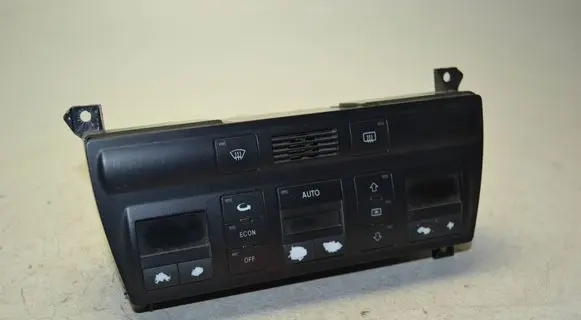 Audi A6 Allroad C5 Climate control unit 4B0820043F 5HB00760404