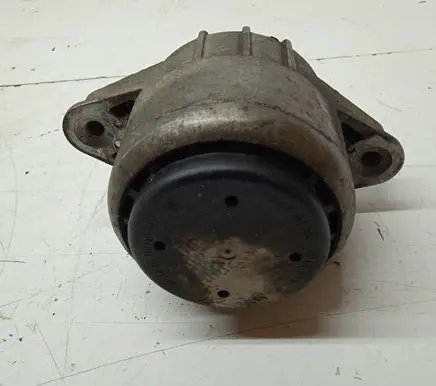 Porsche Panamera (970) Engine mount bracket 94837506003