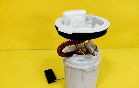 Volkswagen Golf Plus In-tank fuel pump 1K0919051M