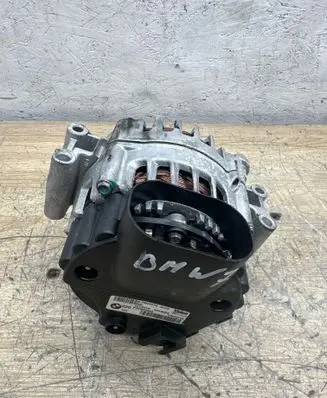 BMW 7 F01 F02 F03 F04 Generator/alternator 7603779 131221A