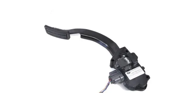 Land Rover Discovery 3 - LR3 Accelerator throttle pedal 5H227R562AA