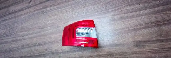 Skoda Octavia Mk3 (5E) Rear/tail lights 2VP354818-04 5E9945112