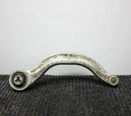 Tesla Model Y Front lower control arm/wishbone 104435900A