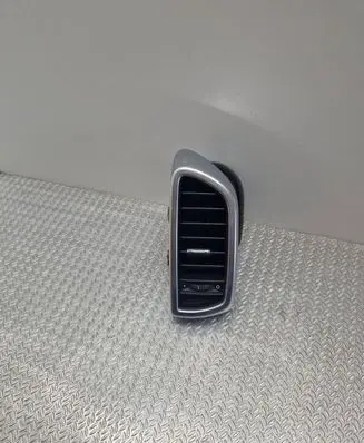 Porsche Cayman 981 Dashboard air vent grill cover trim 7p5819703d