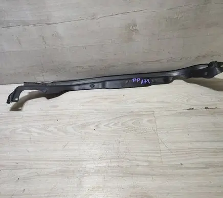 Fiat 500X Rubber seal front door (on door) 51933666