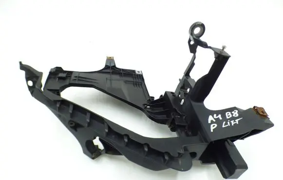 Audi A4 S4 B8 8K Headlight/headlamp mounting bracket 8K0805608B