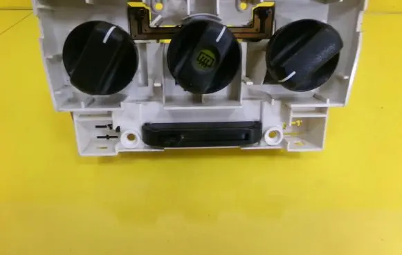 Opel Corsa B Interior fan control switch 1905871
