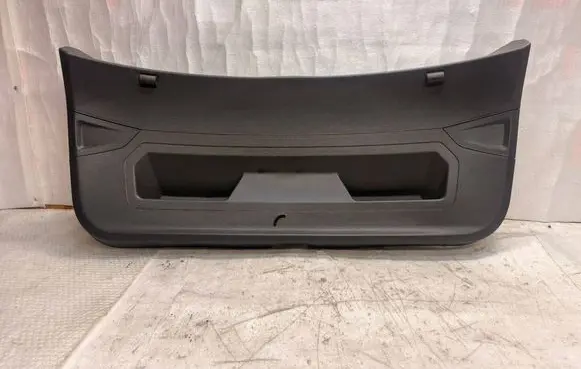 Seat Arona Tailgate trim 6F9867601B 960265000