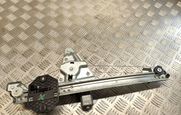 Dacia Sandero Rear door window regulator with motor 827211031R