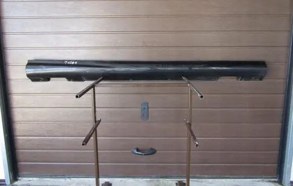 Mercedes-Benz C AMG W202 Front sill (body part) 