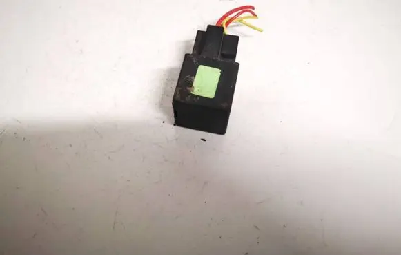 Nissan X-Trail T31 Other relay ssr310 11enis1656-41