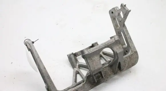 Mercedes-Benz EQS V297 A/C compressor mount bracket A2978307002