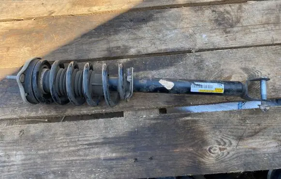 Mercedes-Benz C W205 Front shock absorber with coil spring A2053201813