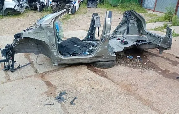 Toyota Yaris Front quarter panel