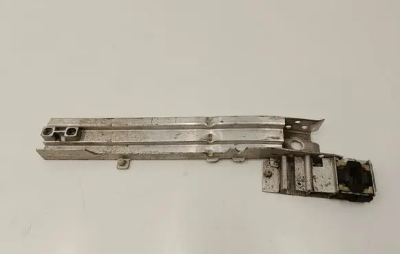 BMW 2 F46 Radiator support slam panel bracket 7301603 7301605