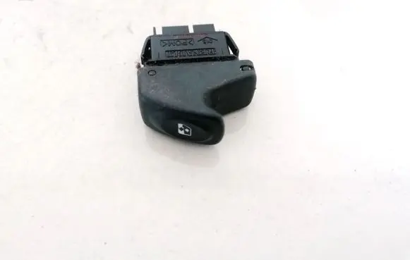 Renault Scenic I Electric window control switch 838100G