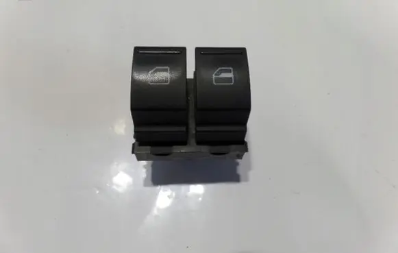 Volkswagen Touran I Electric window control switch 1K3959857B
