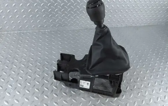 Dacia Sandero III Gear shifter/selector 969358148R 349015097R