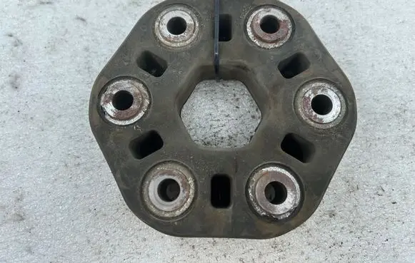 Lexus IS 220D-250-350 Rear prop shaft donut coupling/joint 6910A