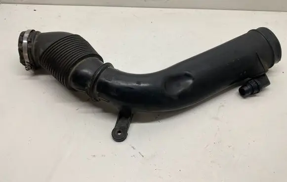 Land Rover Evoque I Air intake duct part BJ329C620C 1075134