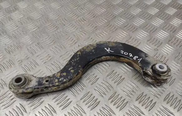 Volkswagen PASSAT B8 Rear control arm 5Q0505323D
