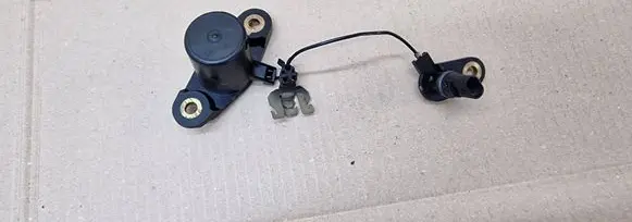 Mercedes-Benz ML W164 Oil level sensor 6PR008891