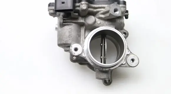 Volkswagen Tiguan Throttle valve 04L128059AA