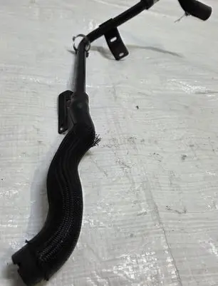 Breather/breather pipe/hose