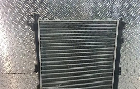 Coolant radiator