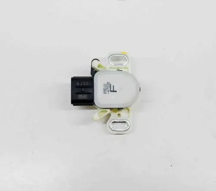 Toyota C-HR I Brake pedal sensor switch 8951047030