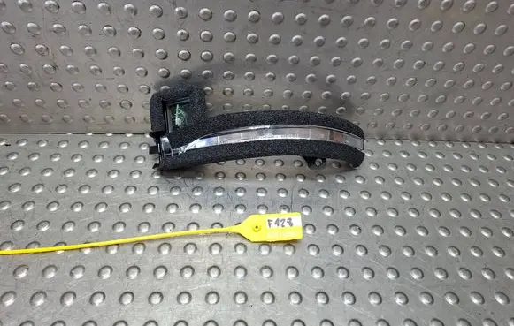 Chrysler Pacifica Mirror indicator light 68318297AA