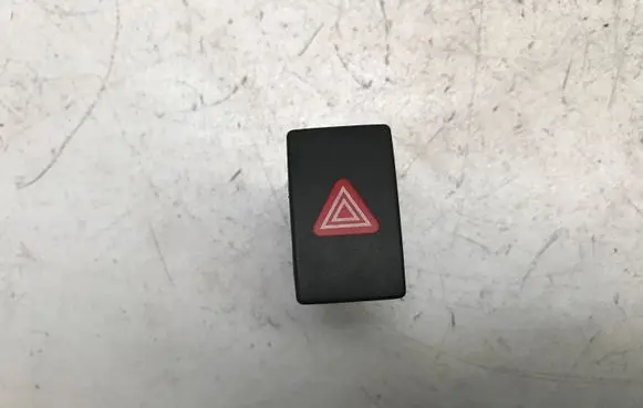 Volkswagen Golf VI Hazard light switch 5K0953509A