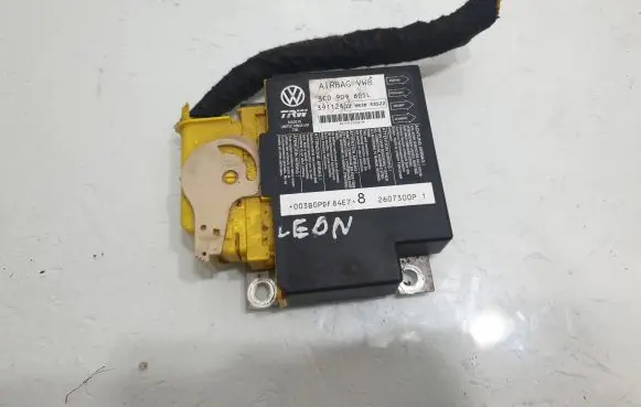 Seat Leon (1P) Airbag control unit/module 3C0909605L