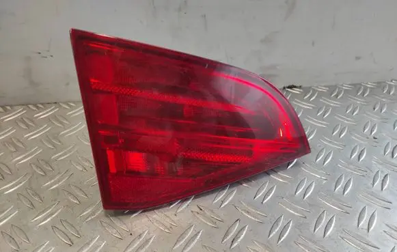 Audi A4 S4 B8 8K Tailgate rear/tail lights